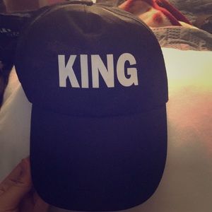 Black king hat